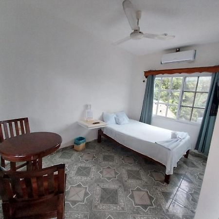 Hotel Maria Jose Felipe Carrillo Puerto Bagian luar foto